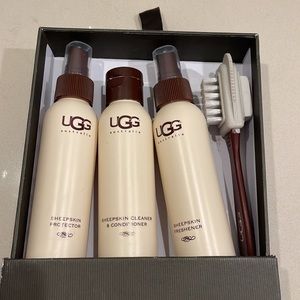 Ugg sheepskin care cleaning kit